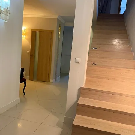 Wielodom - Kryjowka Na Wsi *