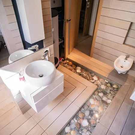 Wielodom - Kryjowka Na Wsi