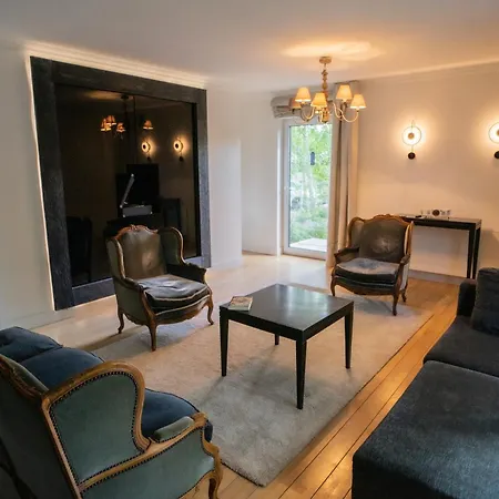 Wielodom - Kryjowka Na Wsi *