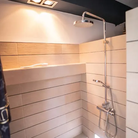 Wielodom - Kryjowka Na Wsi Wielogóra