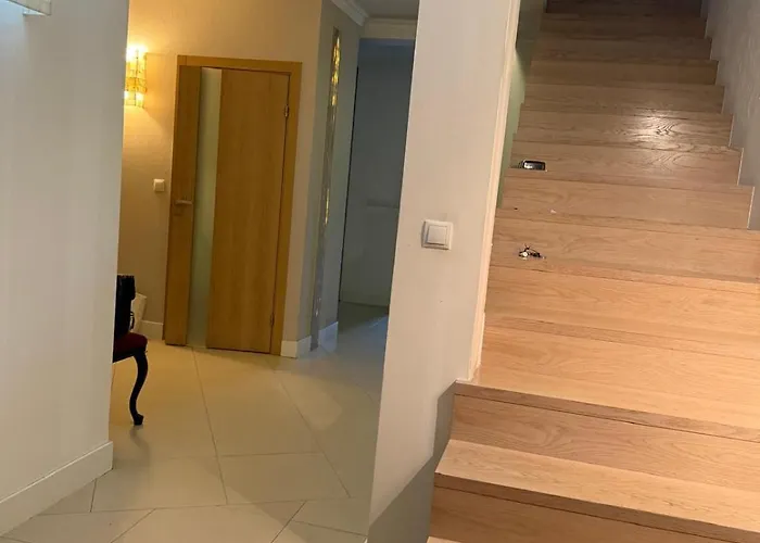 Wielodom - Kryjówka Na Wsi *