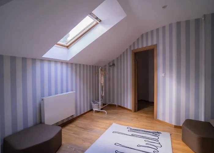 Willa Wielodom - Kryjówka Na Wsi