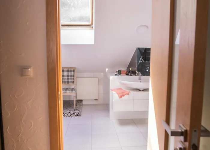 Wielodom - Kryjówka Na Wsi